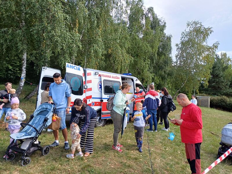 Sanitka na rodinnom podujatí